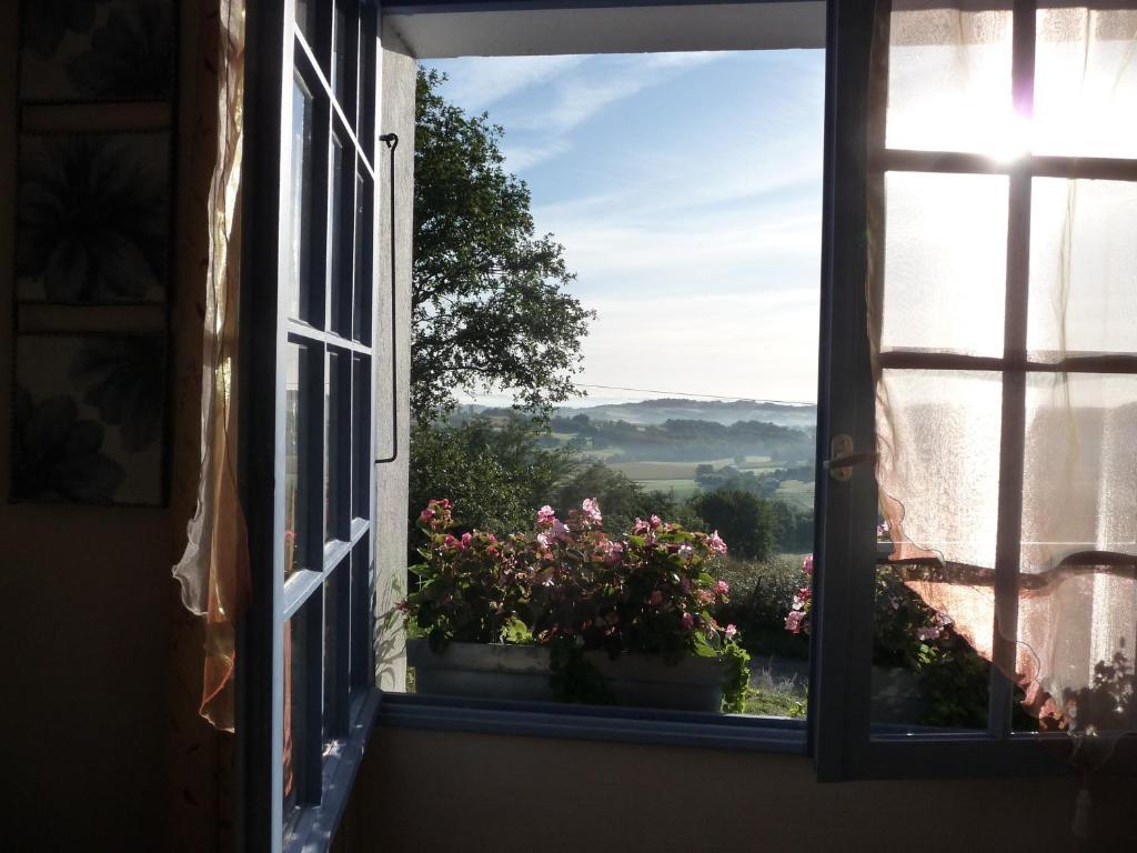 Bed and Breakfast Maison Artigouha Loubieng Экстерьер фото